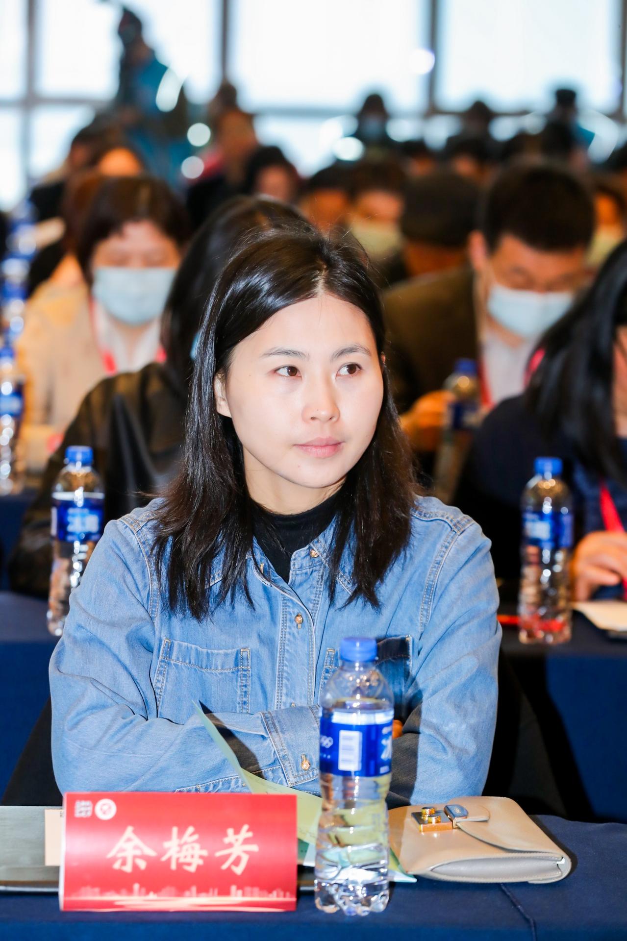 杭州会议研讨摄影-杭州市志愿服务联合会成立大会暨第一次全体会员大会【图片直播】-现场照片-4