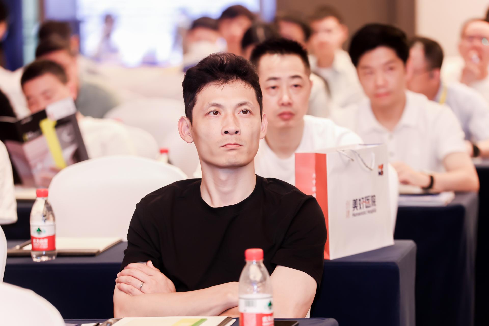 杭州医疗会议研讨摄影-第二届医院建筑发展与空间设计创新大会【图片直播】-现场照片-14