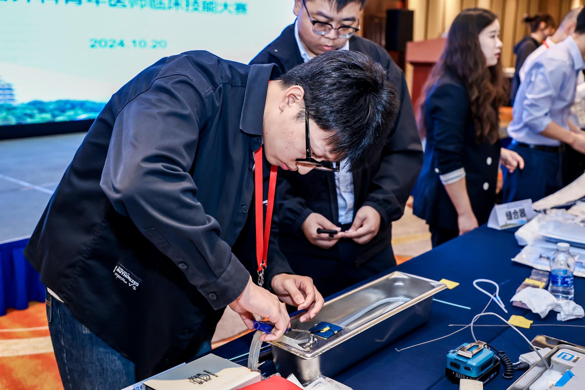 杭州医疗会议研讨摄影-2024年浙江省医学会血管外科学术会议暨第八届华东血管外科大会|图片直播-现场照片-11