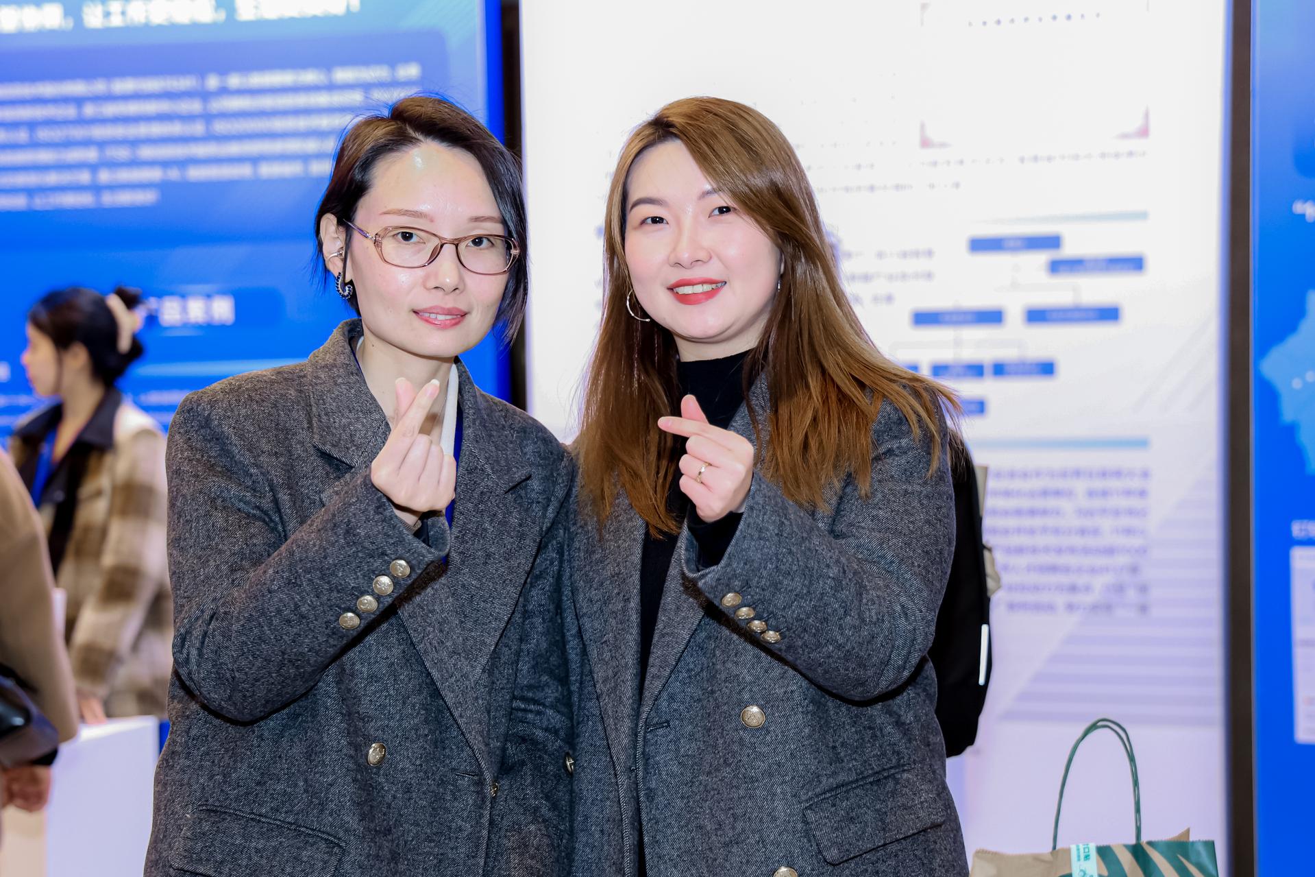 杭州会议摄影-2025年浙江省"十链百场万企"系列活动之产业数据价值化专场活动暨浙江数商发展大会【图片直播】-现场照片-8