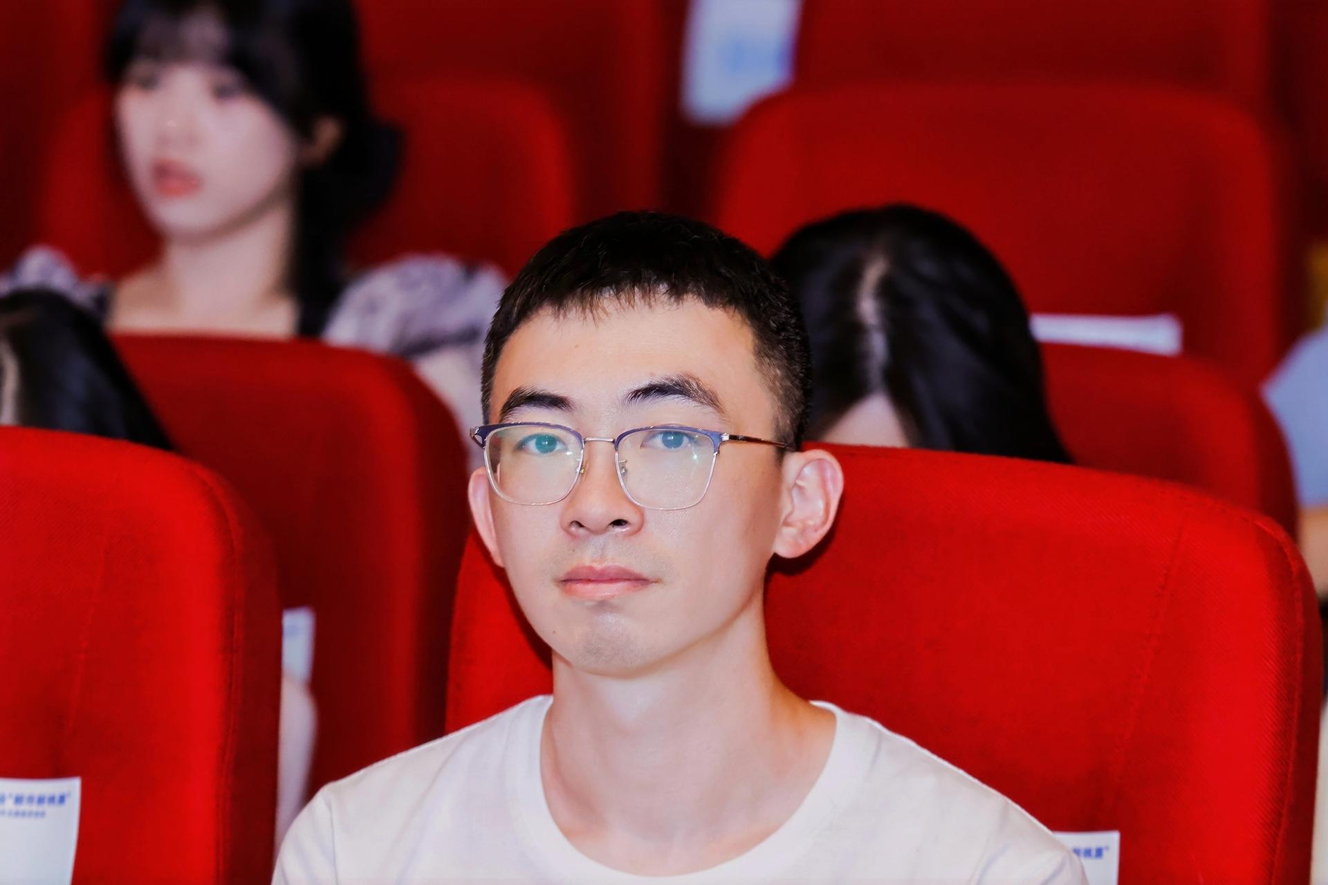 杭州会议摄影-践行“两山”二十载 共绘“都市新桃源，绿水青山就是金山银山”20周年主题宣讲活动【图片直播】-现场照片-17