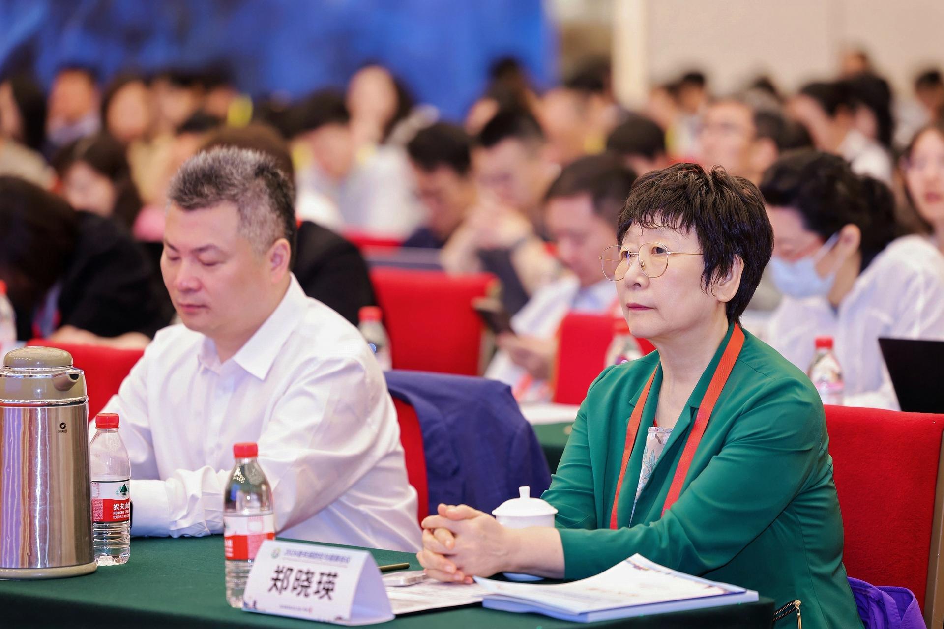 杭州会议摄影-2026老年病防控与健康会议-现场照片-18