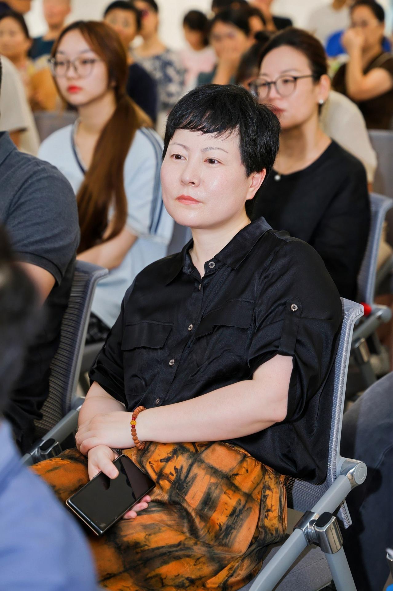 杭州教育培训研修摄影-潮π名家艺术大课第三期，主讲人:王旭烽《国王的箴言—回眸吴越国精神遗产》-现场照片-11