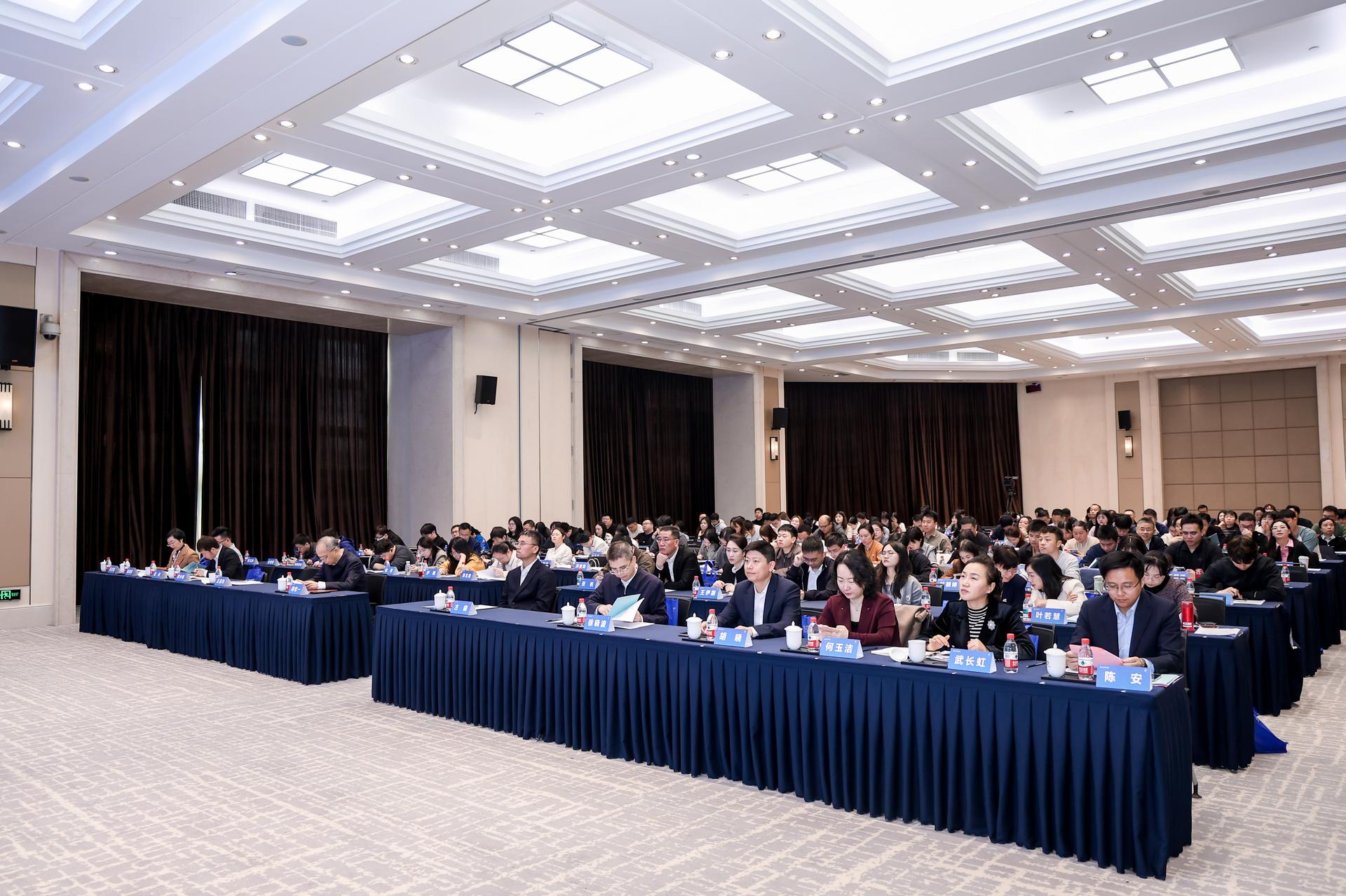 杭州学校宣传片怎么拍？招生办关心的镜头节奏与合规授权